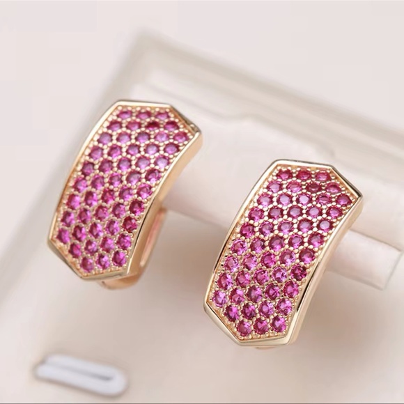 ◾️Rose Gold Plated Micro Paved Pink Natural Zircon Earrings - Picture 4 of 10